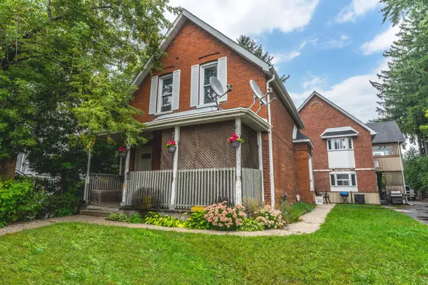 81 Innisfil ST, Barrie, ON L4N 3E3