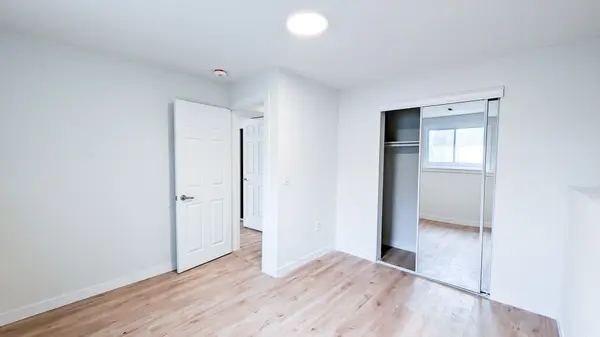 34 Mcconkey PL #Lower, Barrie, ON L4N 6H1