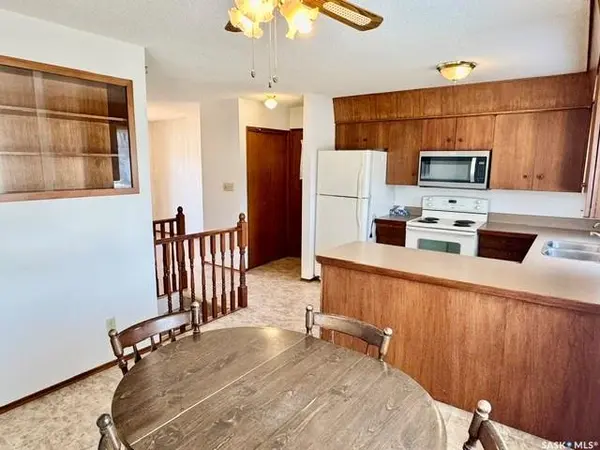 208 2nd STREET NE, Watson, SK S0K 4V0