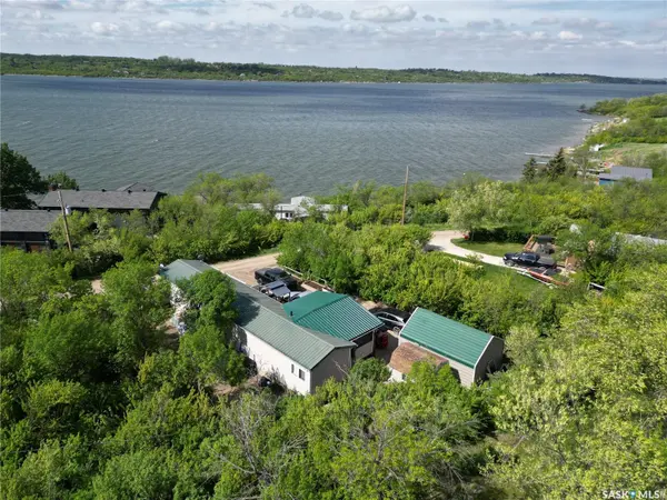 504 LAKEVIEW CRESCENT, Saskatchewan Beach, SK S0K 4L0