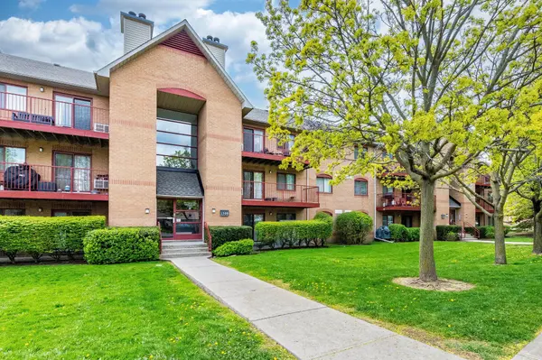 1508 Pilgrims WAY #832, Oakville, ON L6M 3H1