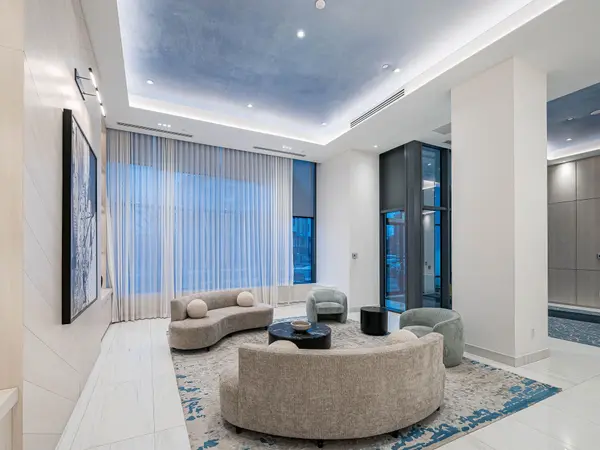 1063 Douglas McCurdy Common #303, Mississauga, ON L5G 0C5