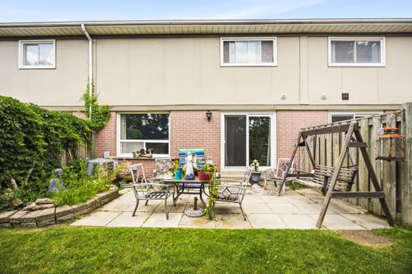 3079 Fifth Line W #18, Mississauga, ON L5L 3T1