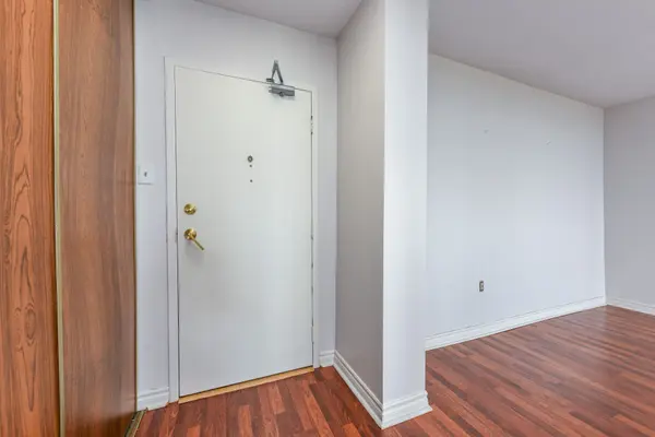 2055 Upper Middle RD #705, Burlington, ON L7P 3P4