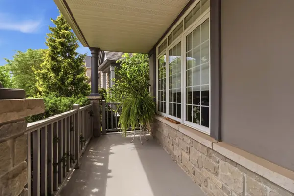 3346 STOCKSBRIDGE AVE, Oakville, ON L6M 0B5