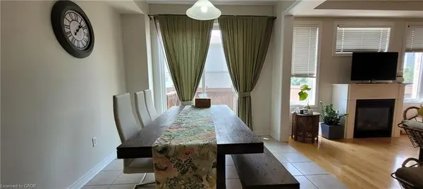 2019 Trawden WAY #36, Oakville, ON L6M 0M3