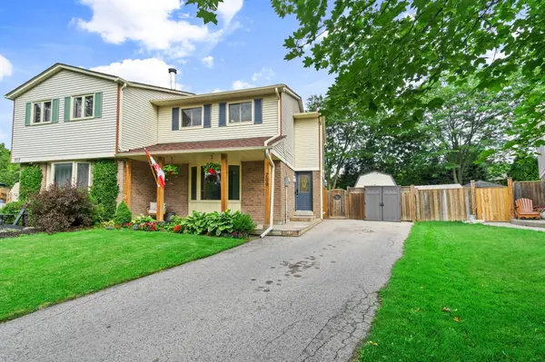 709 Middleton CRES, Milton, ON L9T 4C2