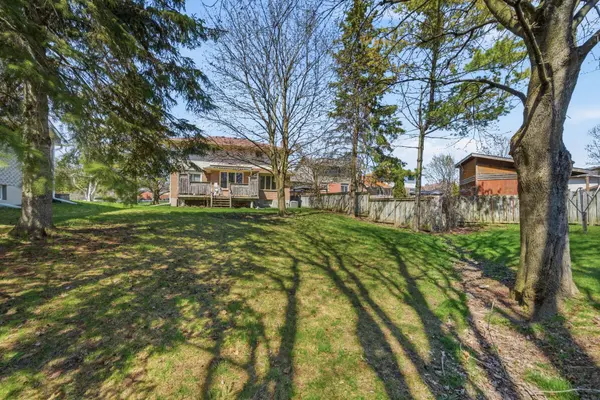 125 Tracey Park DR, Belleville, ON K8P 5C7