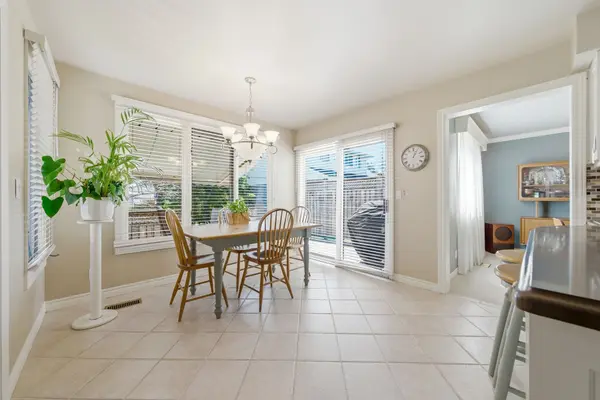 125 Tracey Park DR, Belleville, ON K8P 5C7