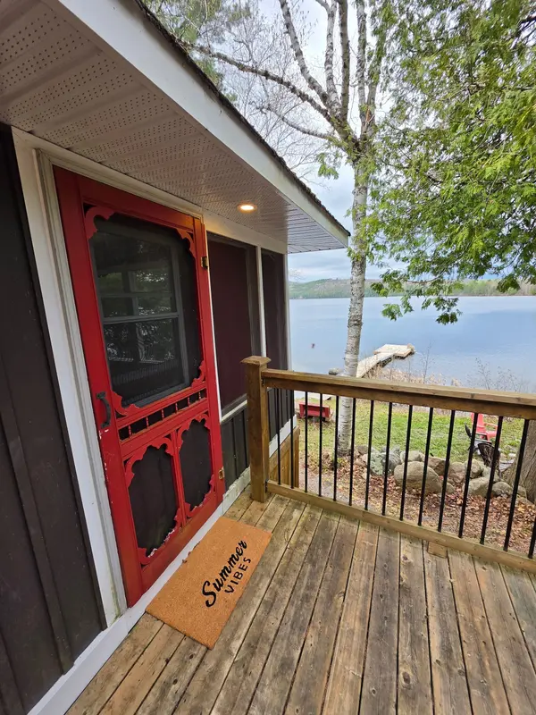 952 Siberia RD, Madawaska Valley, ON K0J 1B0