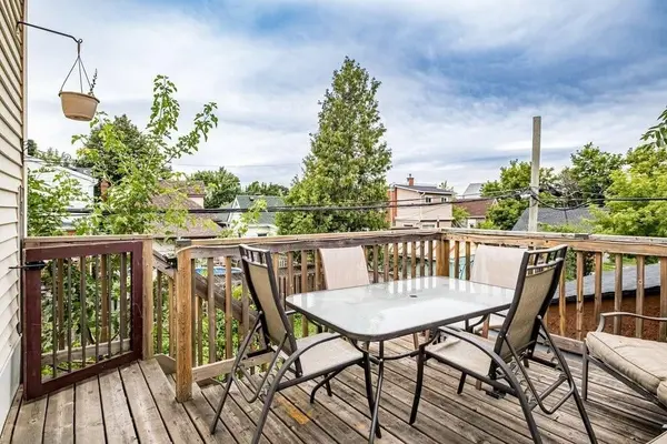 1125 Cannon ST E, Hamilton, ON L8L 2J7