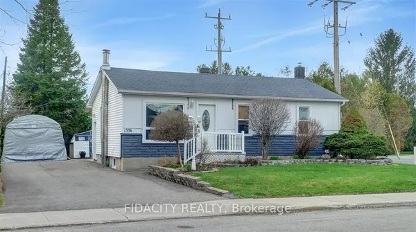 1336 St Jacques RD, Russell, ON K0A 1W0