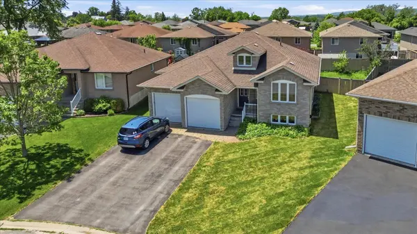 13 Freedom CRES, Quinte West, ON K8V 0C1