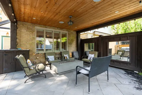 315 Pall Mall ST, London East, ON N6B 2G8