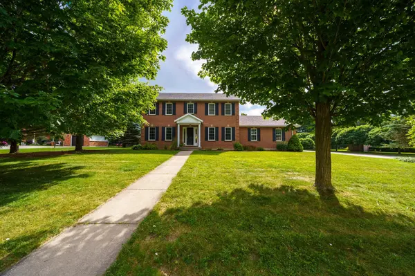 149 Salisbury DR, Middlesex Centre, ON N0M 1P0