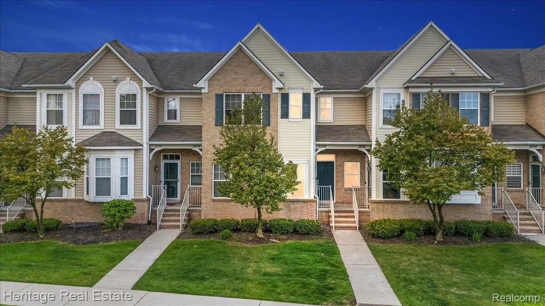 3108 Paradise TRL #33, Oxford Charter Township, MI 48371