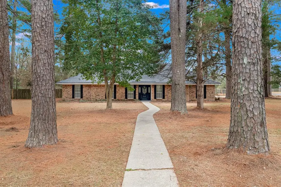 6885 N Park Drive, Shreveport, LA 71107