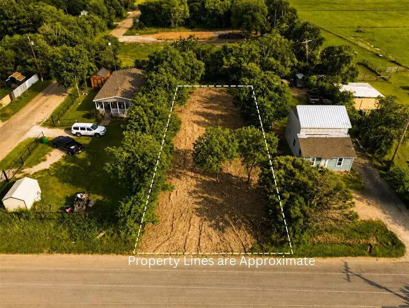 992 Lincoln City Road, Waco, TX 76705