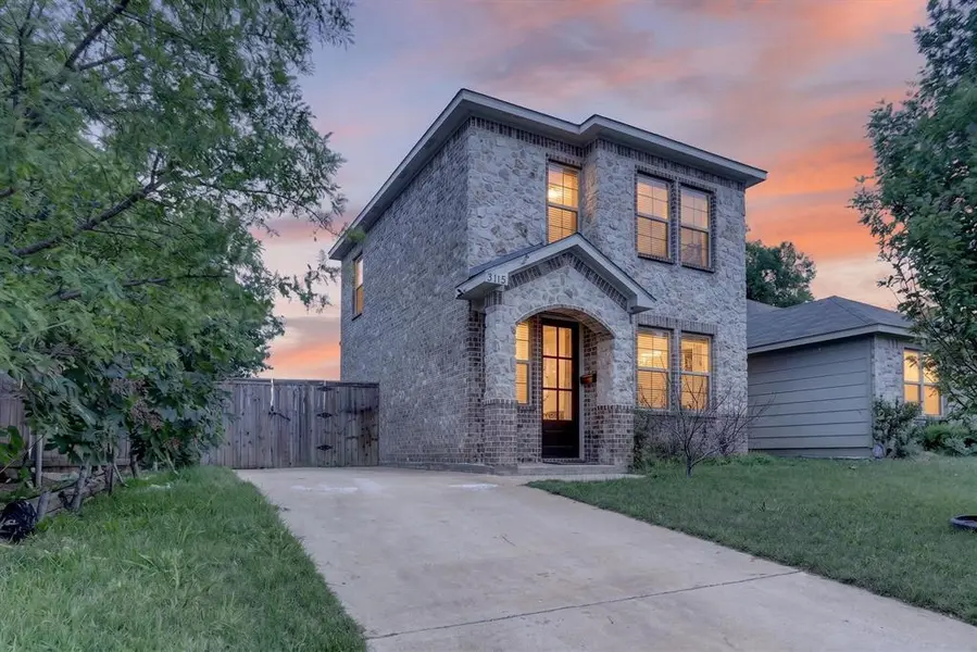 315 W Ohio Avenue, Dallas, TX 75224
