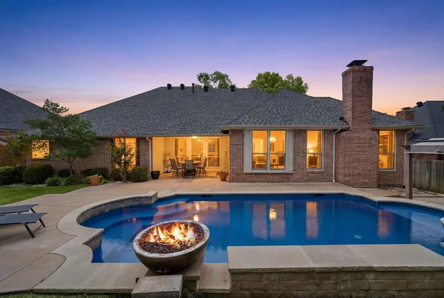 428 Arbor Lawn Drive, Burleson, TX 76028