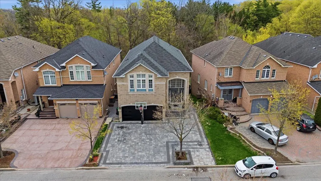 43 Bethany ST, Markham, ON L3S 4T9