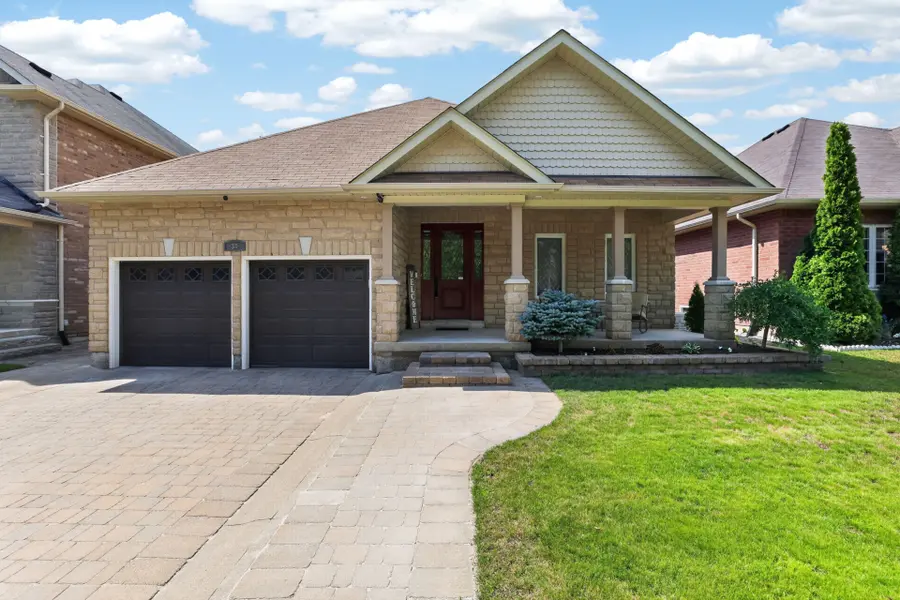 30 Borland CRES, Caledon, ON L7C 3M4