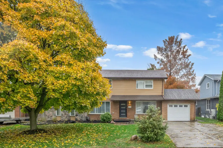 7063 McGill ST, Niagara Falls, ON L2J 1L8