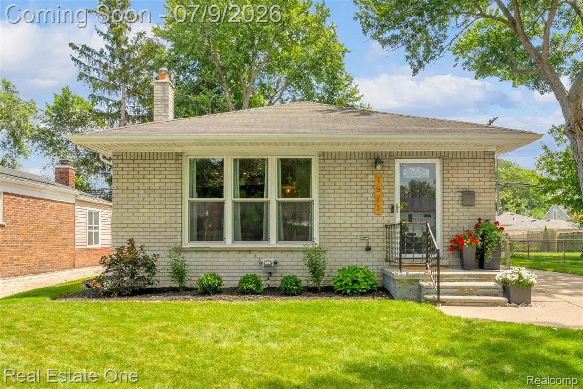 1511 S Wilson AVE, Royal Oak, MI 48067