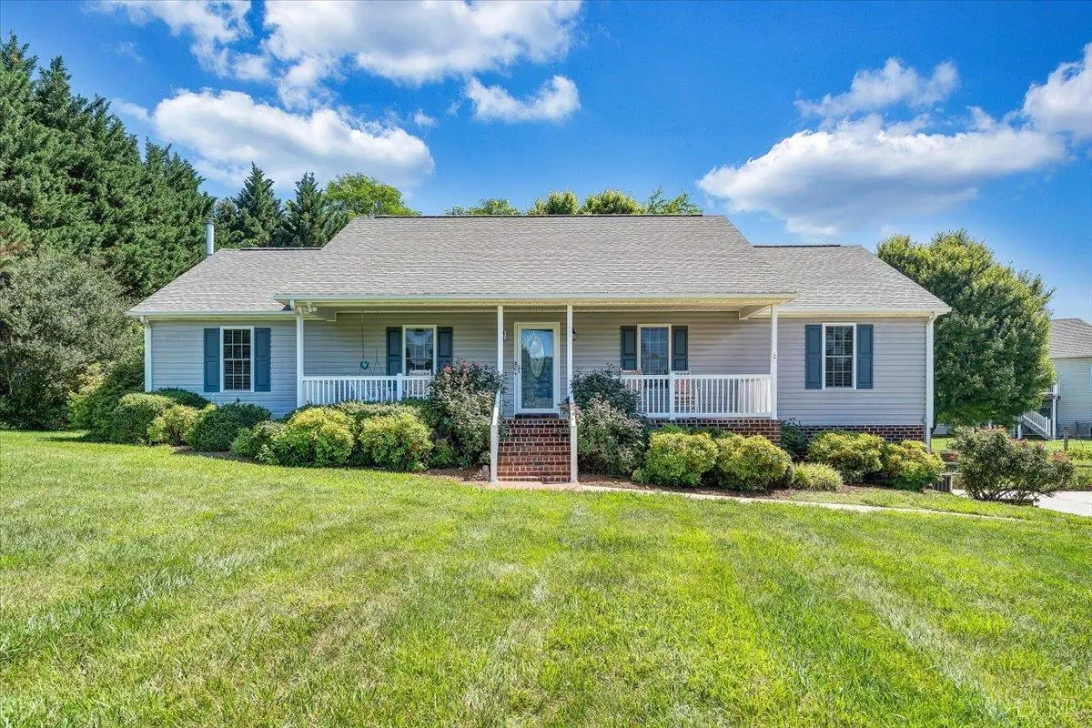 1064 Somers WAY, Forest, VA 24551