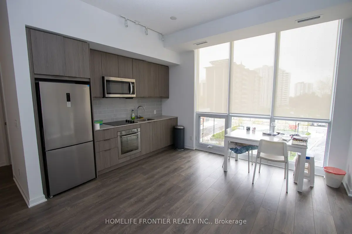 38 Forest Manor RD #315, Toronto C15, ON M2J 1M1