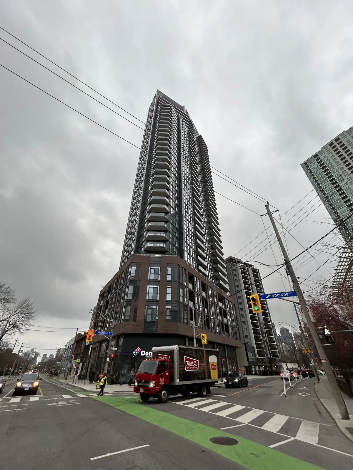 159 Wellesley ST E #303, Toronto C08, ON M4Y 0H5