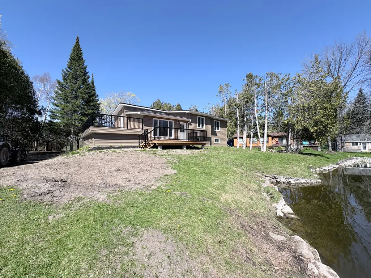 1355 Furniss DR, Ramara, ON L0K 1B0