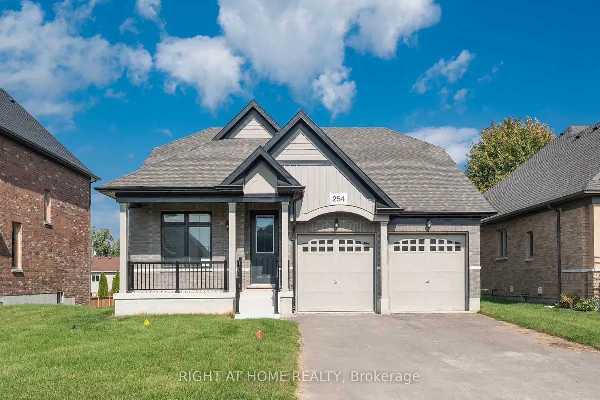 254 Wilcox DR, Clearview, ON L0M 1S0