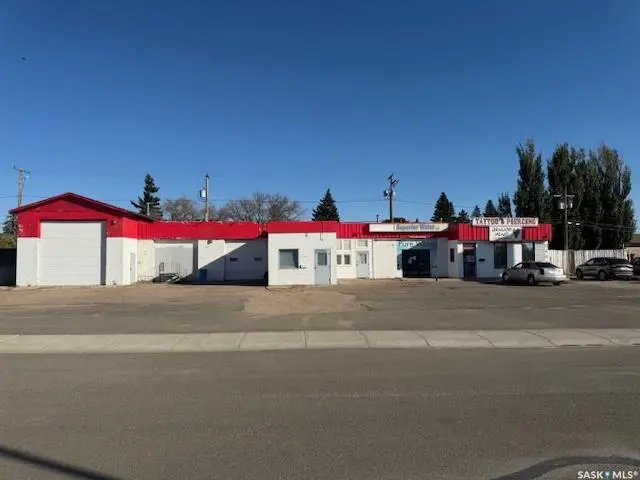 2112 100th STREET, North Battleford, SK S9A 3X5