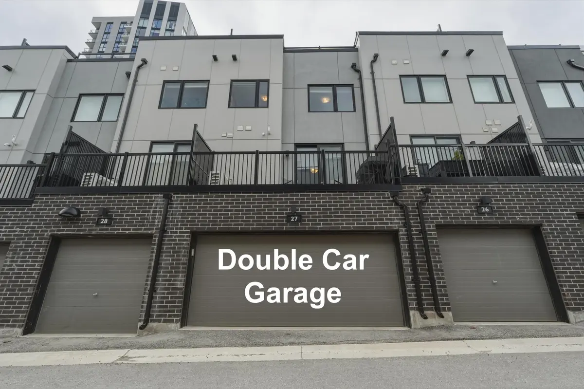 348 Wheat Boom DR #27, Oakville, ON L6H 3V6