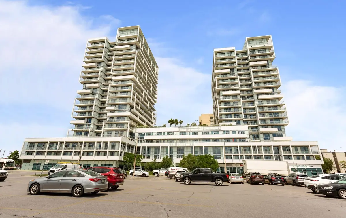 55 Speers RD #1605, Oakville, ON L6K 0H9