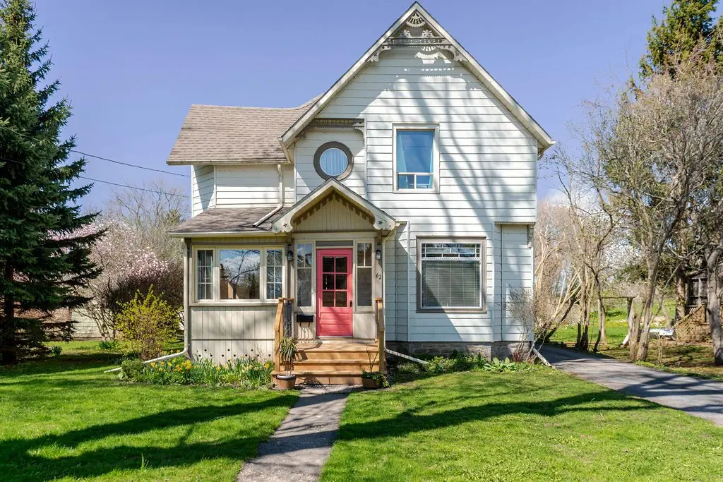 62 Consecon ST, Prince Edward County, ON K0K 3L0