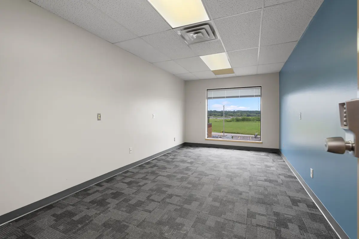 1717 2nd AVE E #201, Owen Sound, ON N4K 1Y9