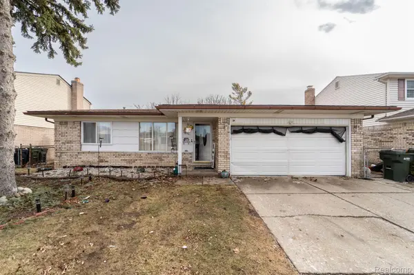 3656 BATES DR, Sterling Heights, MI 48310