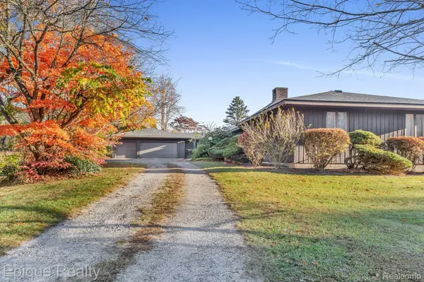 11547 SHERIDAN RD, Bridgewater Twp, MI 48158