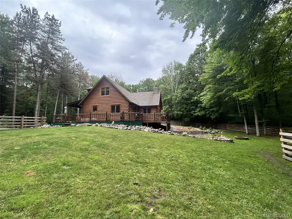 4636 N Hope RD, Hope Township, MI 48628
