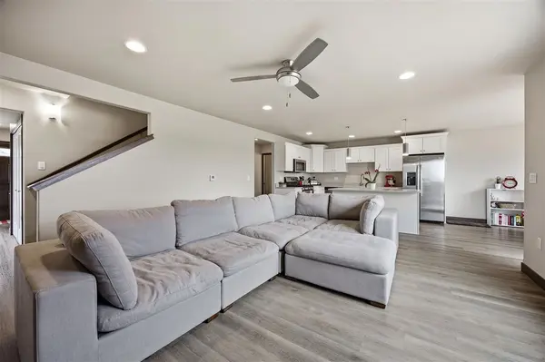 3305 Loethen Ln, Coralville, IA 52241