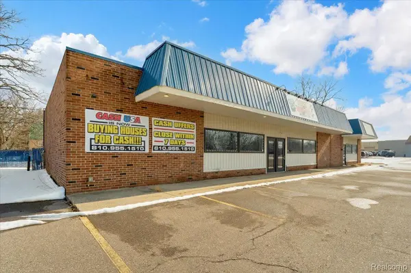 4277 S Saginaw ST, Burton, MI 48529