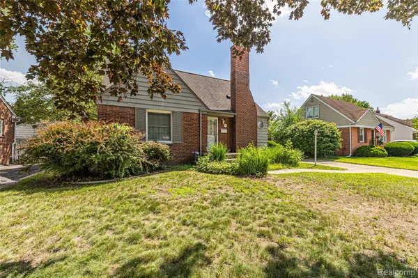 2204 KALAMA AVE, Royal Oak, MI 48067