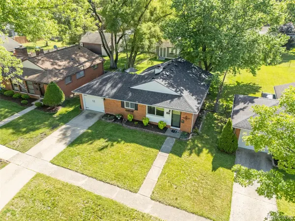 154 Noble ST, Milford Village, MI 48381