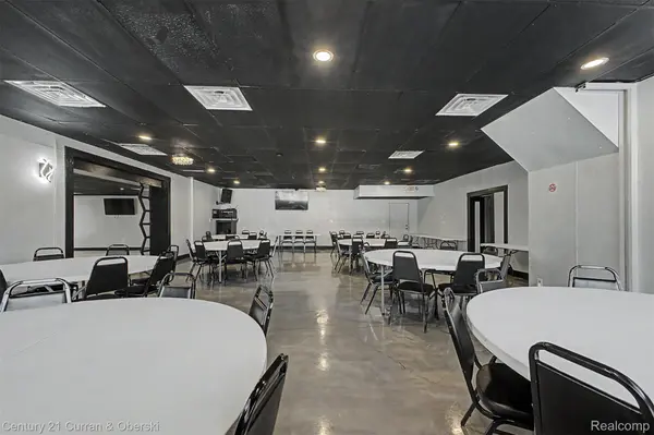 10249 W Jefferson AVE, River Rouge, MI 48218