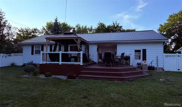 6760 Pine ST, Cass City Village, MI 48726