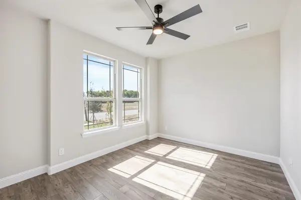 1284 Emily Drive, Trenton, TX 75490