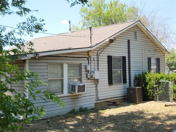 4208 Patricia Street, Haltom City, TX 76117