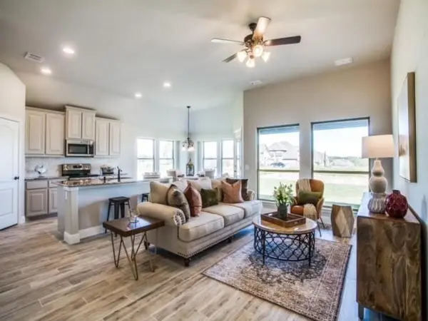 1218 Anderson Drive, Trenton, TX 75490